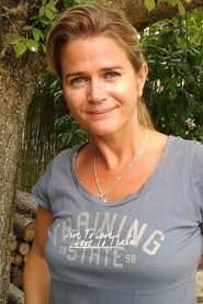 Julie Glenn portrait