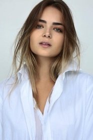 Camila Mayrink portrait