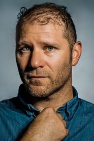 Elan Zafir portrait