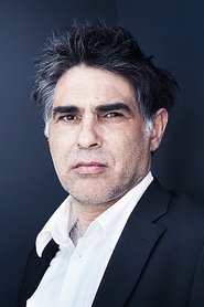 Edgar Pêra portrait