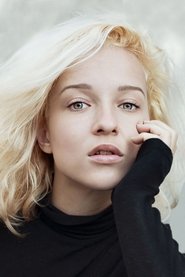 Lenka Karaka portrait