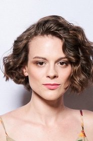 Darya Zhovner portrait