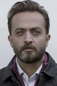 Mostafa Zamani portrait