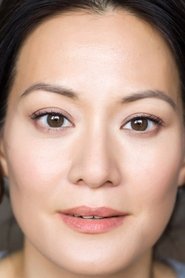 Caroline Pho portrait