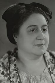 Mady Berry portrait