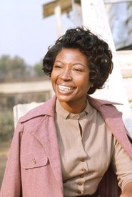 Lynn Hamilton portrait