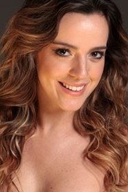 Larissa Machado portrait