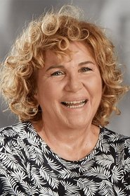 Gül Onat portrait