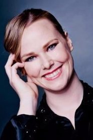 Jessica Pratt portrait