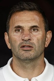 Okan Buruk portrait