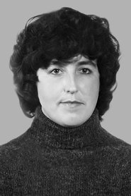 Nina Huz portrait
