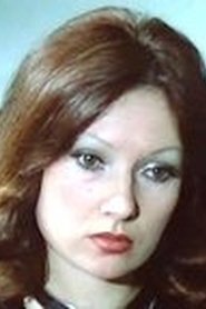 Magda Mundari portrait