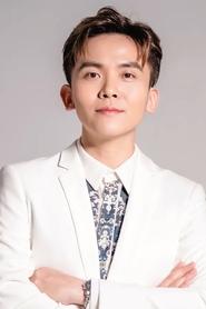 Hau-Ping Huang portrait