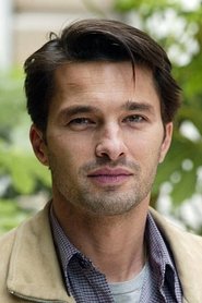 Olivier Martinez portrait