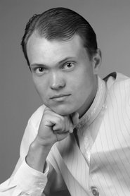 Dennis Good portrait