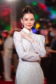 Bùi Lan Hương portrait