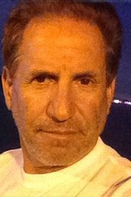 Martin Valinsky portrait
