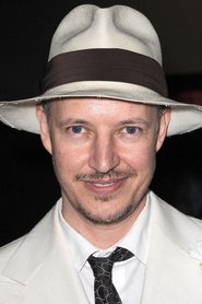 Tom Six portrait