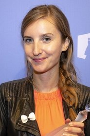 Urša Menart portrait