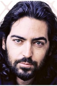 Ian Velloza portrait