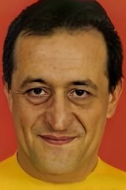 Parkan Özturan portrait