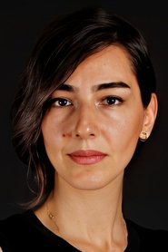 Elif Akşar portrait