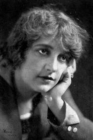 Dolly Larkin portrait