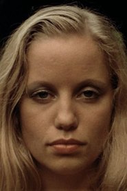 Lieva Lone portrait