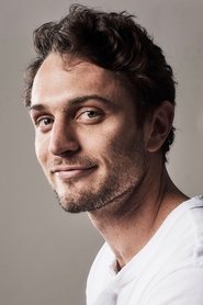 Colin Woodell portrait