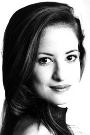 Leticia Stock portrait