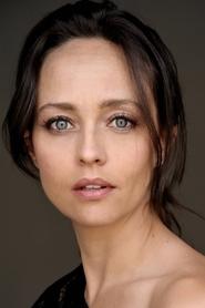 Kendra Waldman portrait