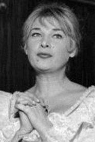 Zanie Campan portrait