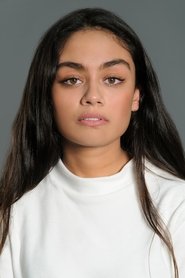 Selin Akkulak portrait