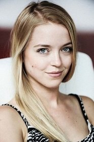 Nina Lopata portrait