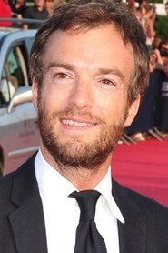 Jonathan Lambert portrait