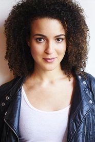 Leah Doz portrait