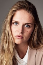 Marie-Mae van Zuilen portrait