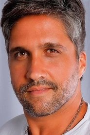 Leo Chaves portrait
