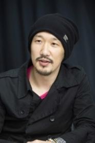 Tomohiro Suzuki portrait