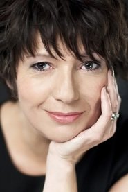 Raphaela Dell portrait