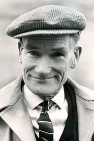Duncan Macrae portrait