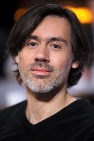 Emmanuel Mouret portrait