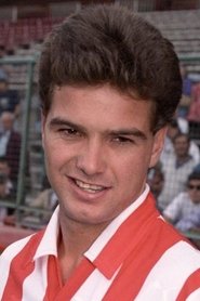 Luis García portrait
