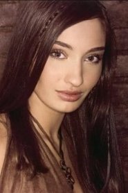 Lara Theodos portrait