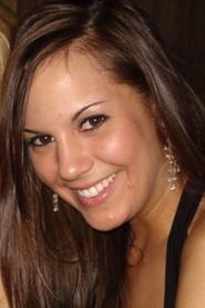 Allyson Muñoz portrait