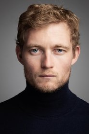 Oliver Smiles portrait