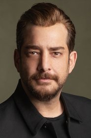 Enis Arıkan portrait