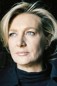 Anne Loiret portrait