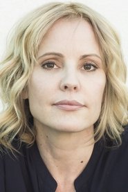 Emma Caulfield portrait