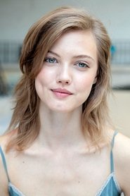 Lindsey Wixson portrait